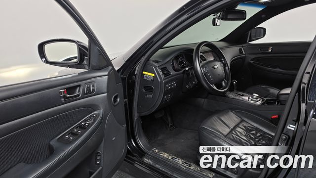 Hyundai Genesis 2012 — photo 10