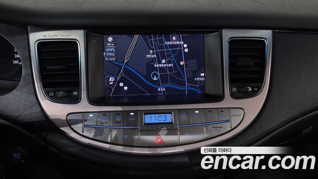 Hyundai Genesis 2012 — photo 12