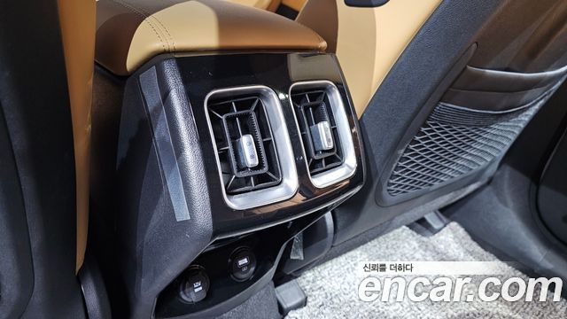 Kia Sorento 2022 — photo 31