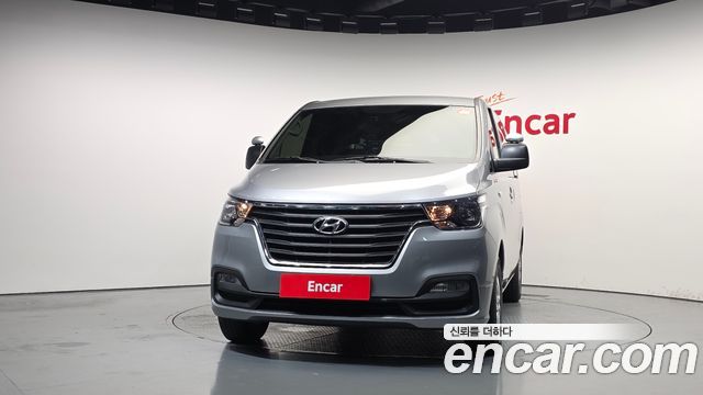 Hyundai Starex 2021 — photo 3