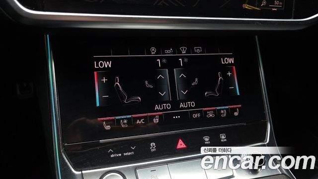 Audi A6 2020 — photo 24