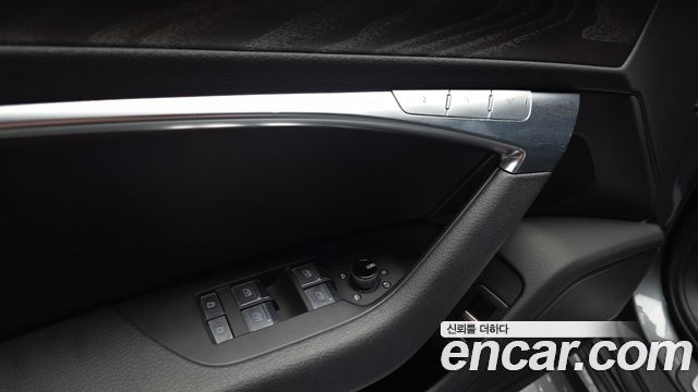 Audi A6 2020 — photo 26