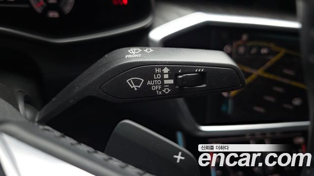 Audi A6 2020 — photo 30