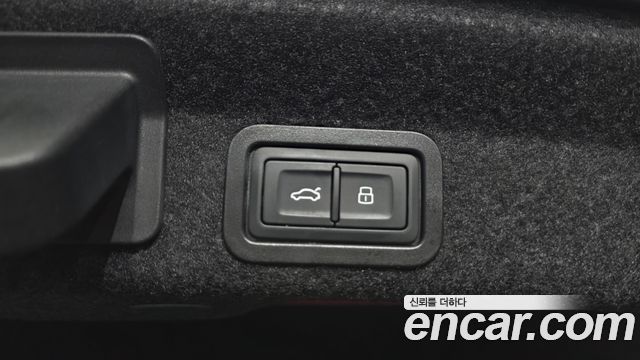Audi A6 2020 — photo 33