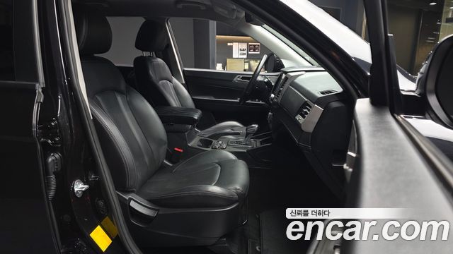 KG Mobility Rexton 2019 — photo 17