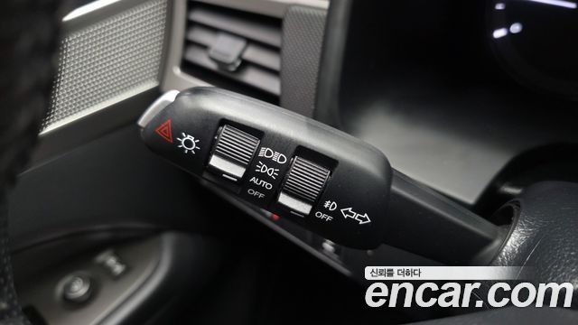 KG Mobility Rexton 2019 — photo 26
