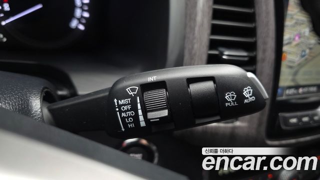 KG Mobility Rexton 2019 — photo 27