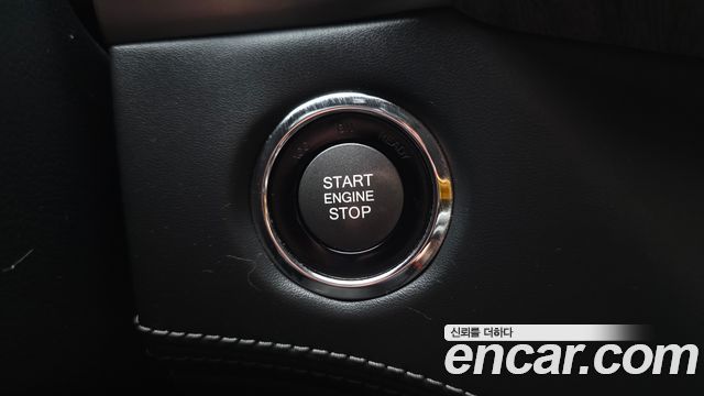 KG Mobility Rexton 2019 — photo 29