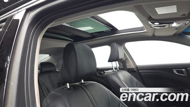 Kia K8 2023 — photo 16