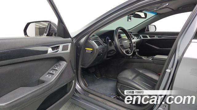 Hyundai Genesis 2016 — photo 13