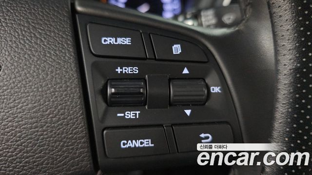 Hyundai Genesis 2016 — photo 27