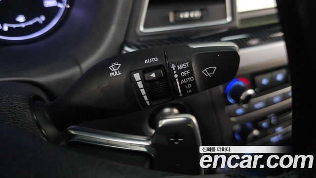 Hyundai Genesis 2016 — photo 29
