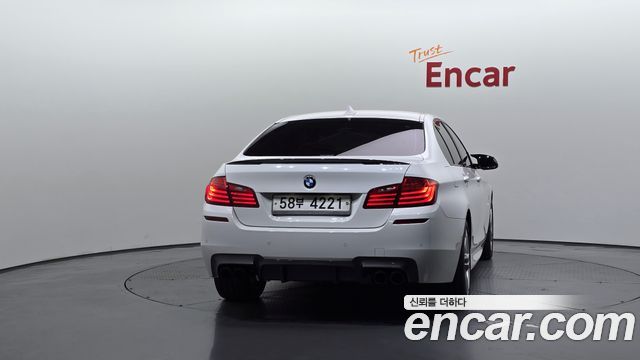 BMW 5-Series 2016 — photo 4