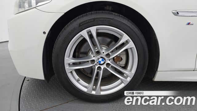 BMW 5-Series 2016 — photo 5