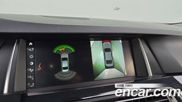 BMW 5-Series 2016 — photo 14