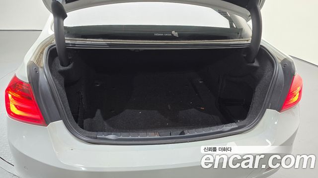 BMW 3-Series 2013 — photo 20