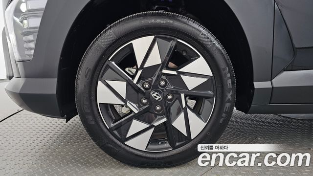 Hyundai Kona 2025 — photo 5