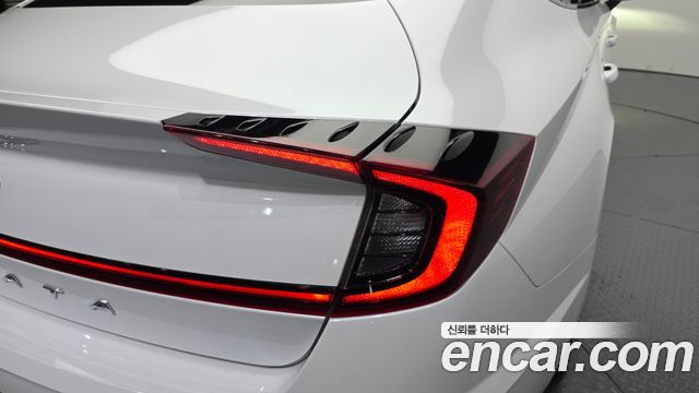 Hyundai Sonata 2021 — photo 9