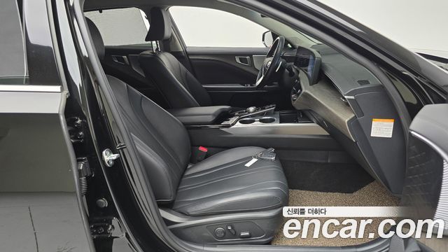 Kia K8 2023 — photo 11