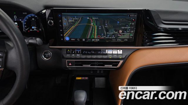 Toyota Camry 2025 — photo 21