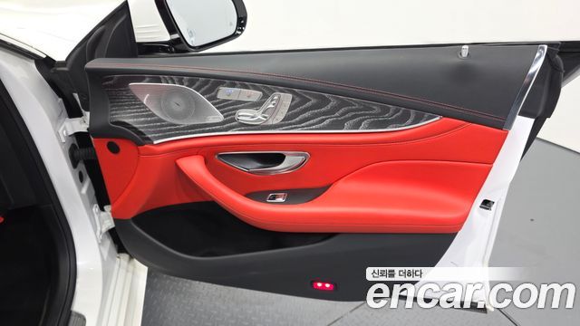 Mercedes-Benz AMG GT 2023 — photo 14