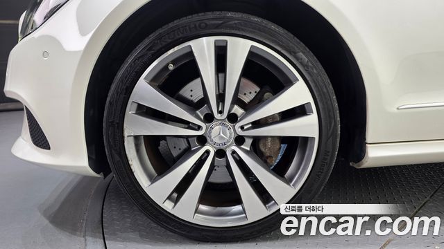 Mercedes-Benz CLS-Class 2016 — photo 5