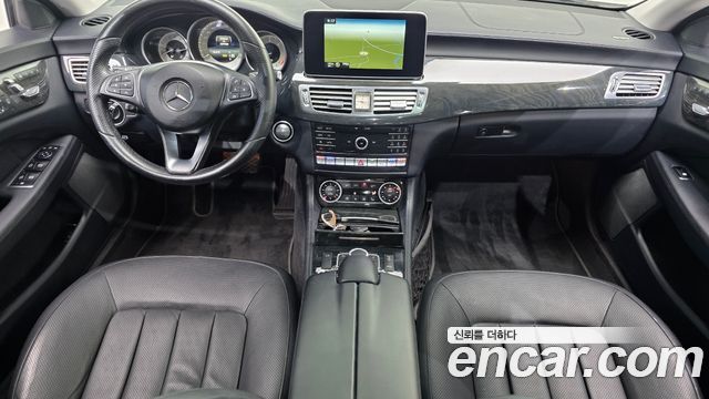 Mercedes-Benz CLS-Class 2016 — photo 7