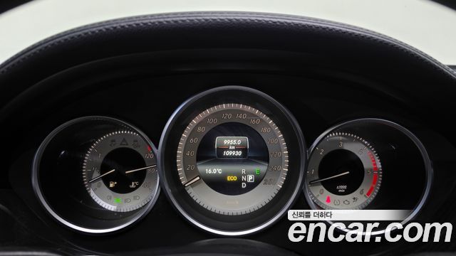 Mercedes-Benz CLS-Class 2016 — photo 8