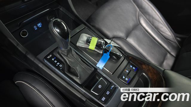 Hyundai Aslan 2016 — photo 12