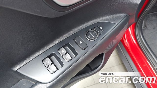 Kia Stonic 2019 — photo 26
