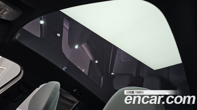 Volvo EX30 2025 — photo 24