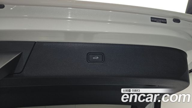Volvo EX30 2025 — photo 27