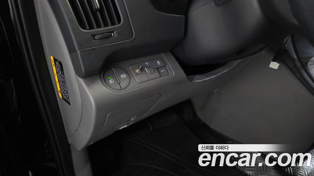 Hyundai Starex 2019 — photo 20