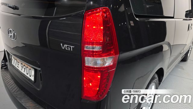 Hyundai Starex 2019 — photo 9