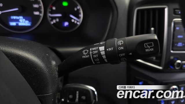 Hyundai Starex 2019 — photo 28