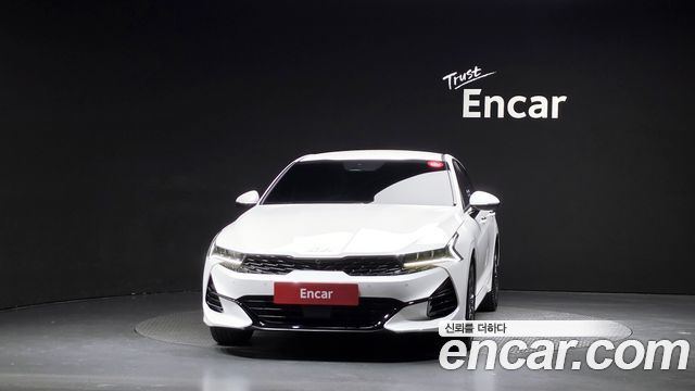 Kia K5 2023 — photo 3