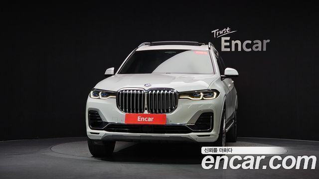 BMW X7 2020 — photo 3