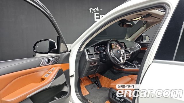 BMW X7 2020 — photo 13