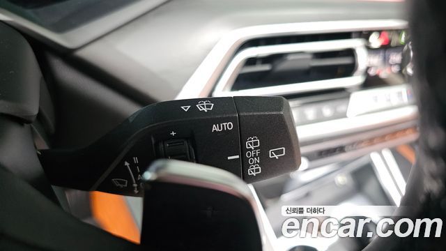 BMW X7 2020 — photo 25