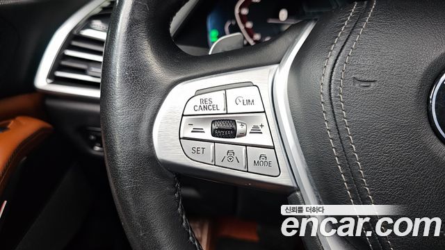BMW X7 2020 — photo 26