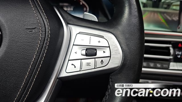 BMW X7 2020 — photo 27