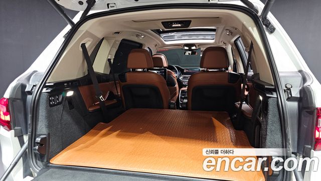 BMW X7 2020 — photo 32