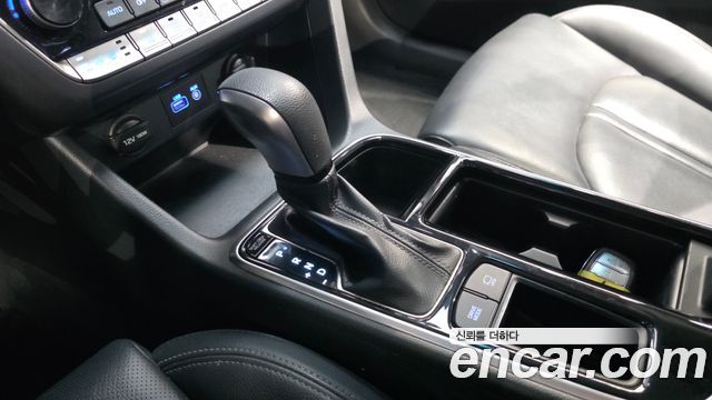 Hyundai Sonata 2019 — photo 12