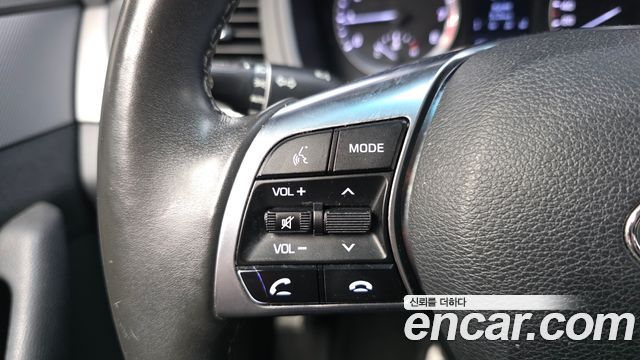 Hyundai Sonata 2019 — photo 25