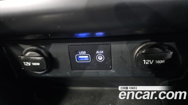 Hyundai Sonata 2019 — photo 30