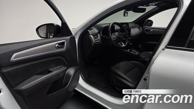 Renault Korea XM3 2023 — photo 13