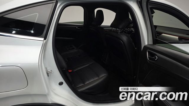 Renault Korea XM3 2023 — photo 18