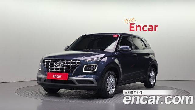 Hyundai Venue 2023 — photo 1