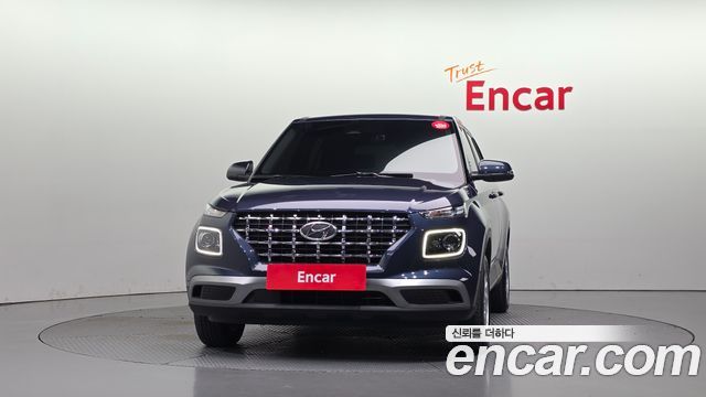Hyundai Venue 2023 — photo 3