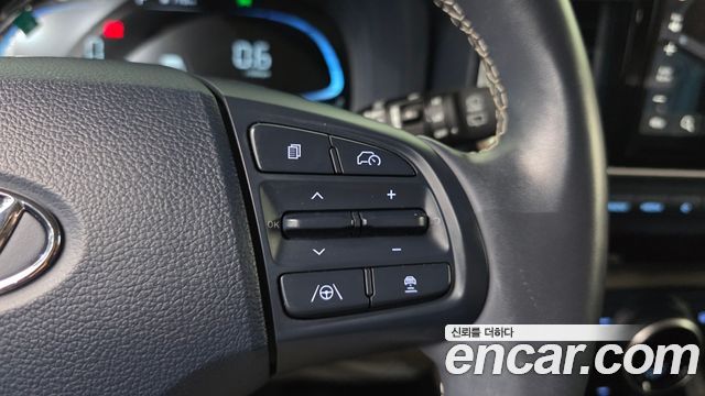 Hyundai Venue 2023 — photo 27